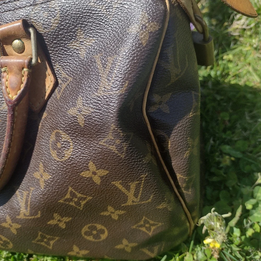 Authentic Louis Vuitton speedy 30 lock no key - Picture 6 of 16